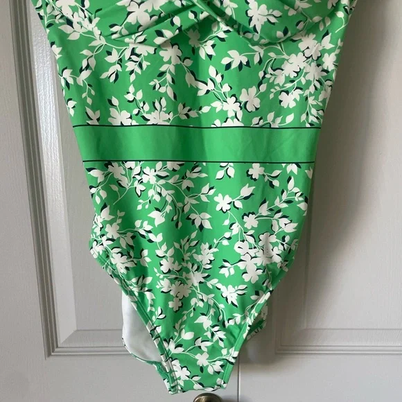 Lands' End | Green White Swimsuit. Sweetheart Neckline. Size 12. Flattering - Picture 3 of 7